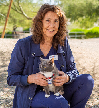 Image of Melanie Peters, Veterinarian